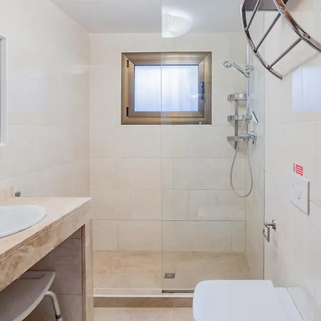 Casa Pollino In Vila Lloret de Mar